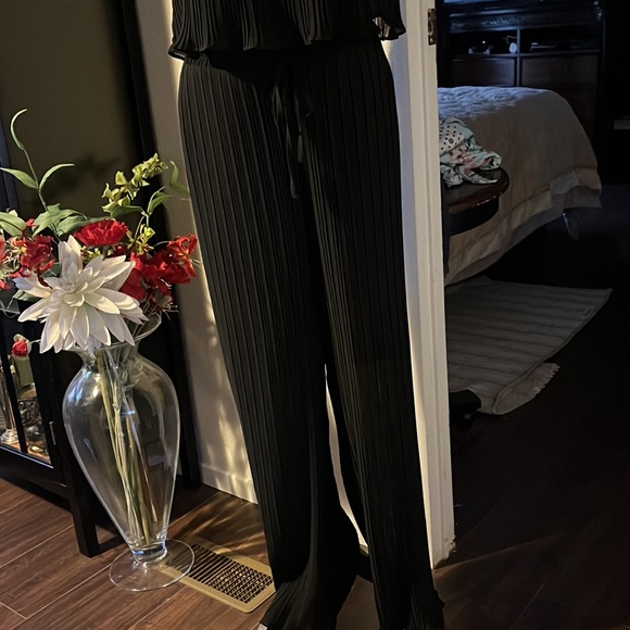 Two-piece crop top high, waisted, beautiful crepe and delicate like new - Picture 10 of 10